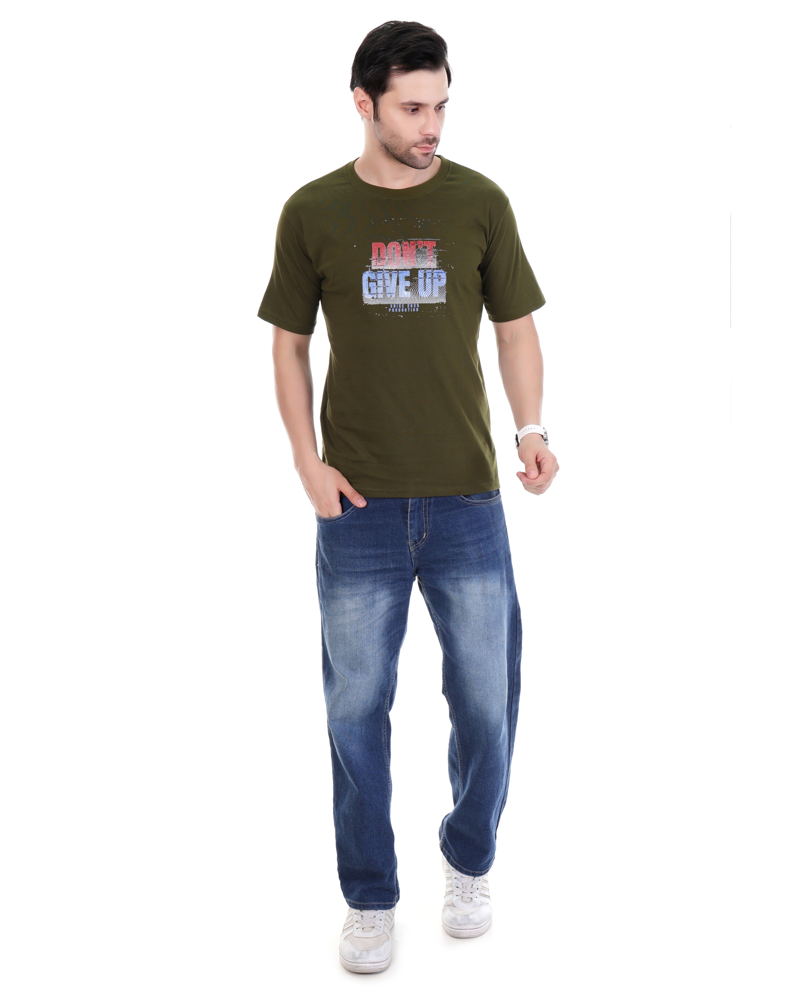 Men's Olive Green Motivational T-Shirt – "Don't Give Up" Graphic Print